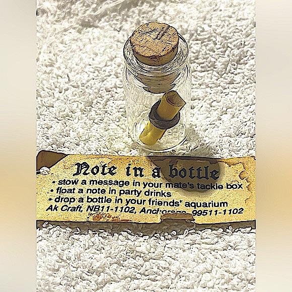Message in a bottle vintage novelty Collectible - Picture 3 of 4